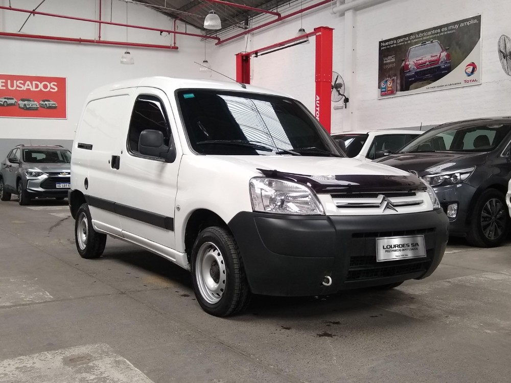Citroën BERLINGO FURGON HDI 92 BUSINESS AM22 — foto 3